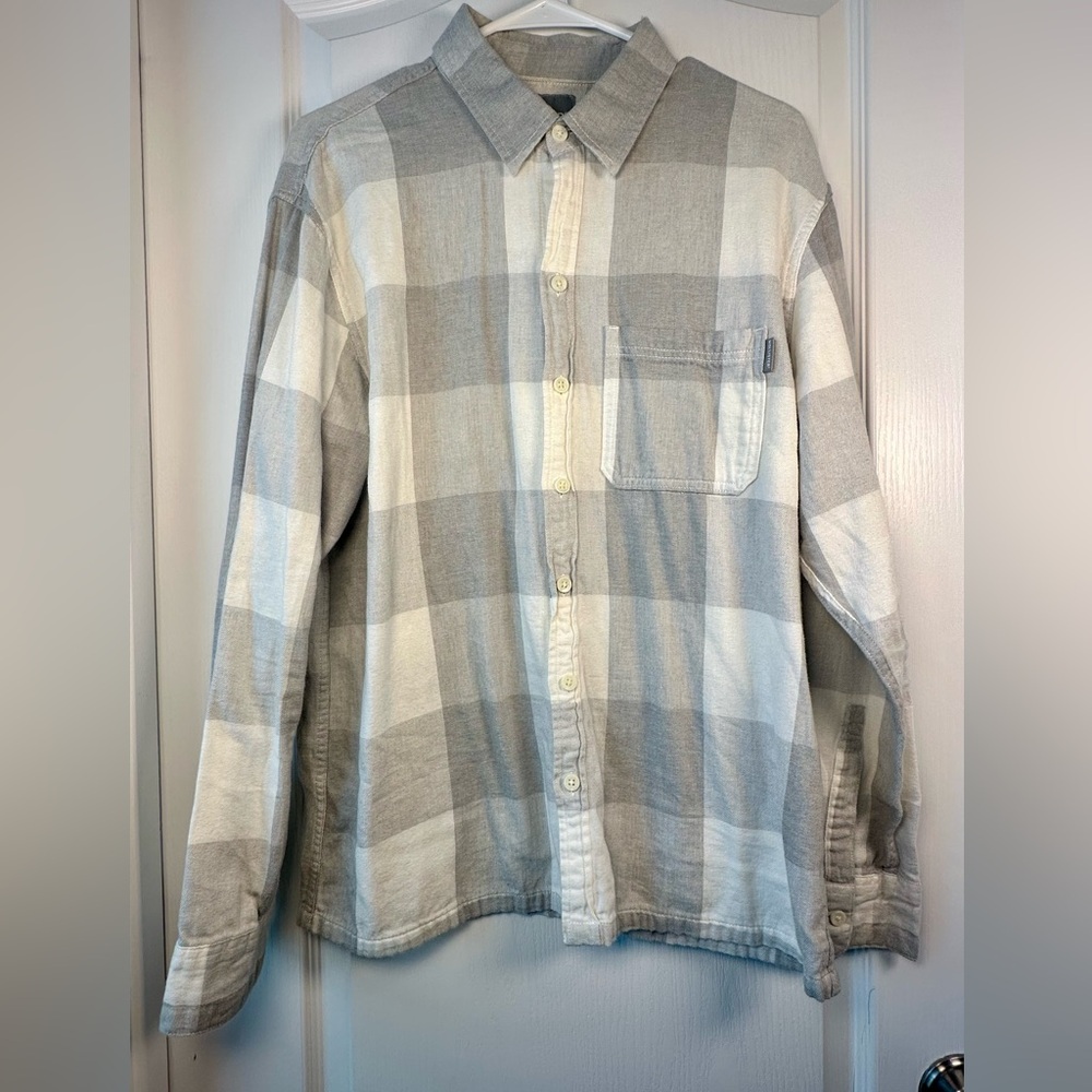 Hollister Men’s Medium Gray White Plaid Flannel Shirt Relaxed Fit Button Down M